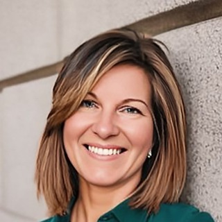 Nina Nahtigal, Salesforce Designer for Hire.