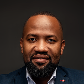 Leonel Machava, Expert Ejabberd Programmer for Hire.