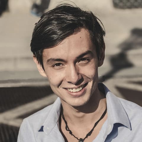 Amaury M, Developer in Paris, France