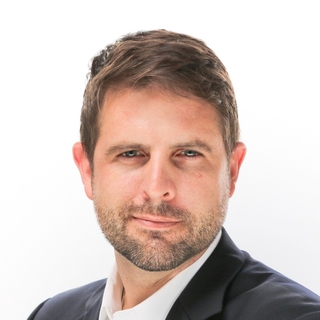 Jonathan Schaffer, Expert in business analytics Product Management