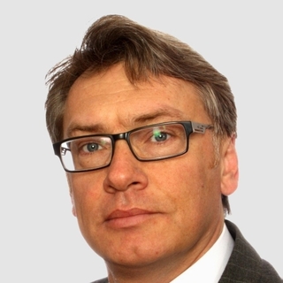 Davide Moraschi, Freelance database Engineer.