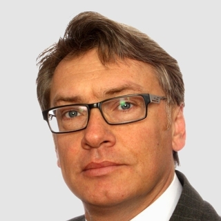 Davide Moraschi, Freelance database Engineer.