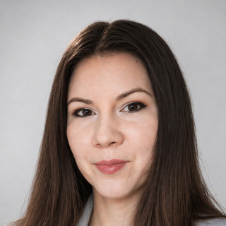 Sanja Kajfeš, Top Print Designer.