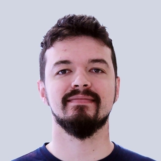 Gabriel de Freitas Piassetta, Freelance LangGraph Developer for Hire.