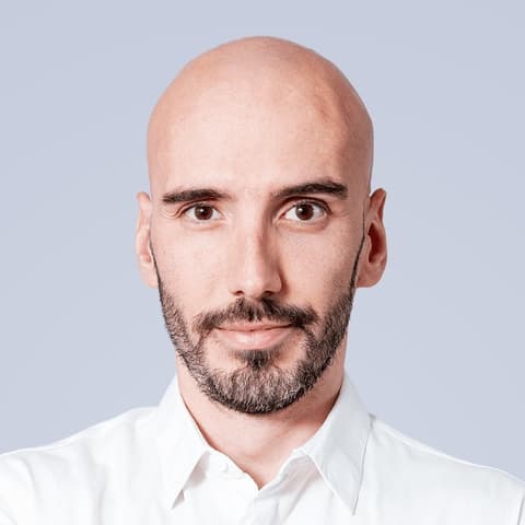 Adrien Valesa, Designer in Madrid, Spain