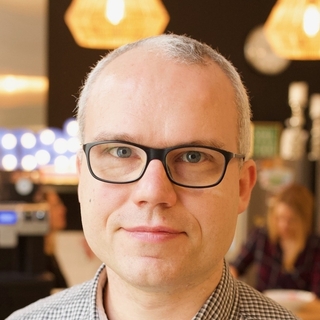 Bartosz Telenczuk, Freelance Jupyter Engineer.