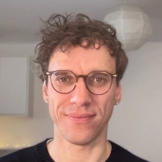 Bill Tribble, Accomplished AI video Designer.