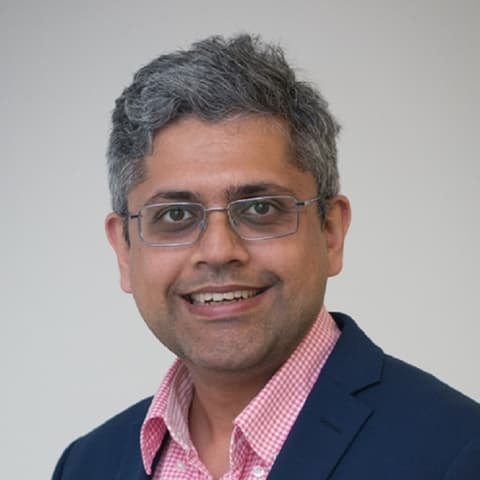 Saveen Kumar, Management Consultant in London, United Kingdom
