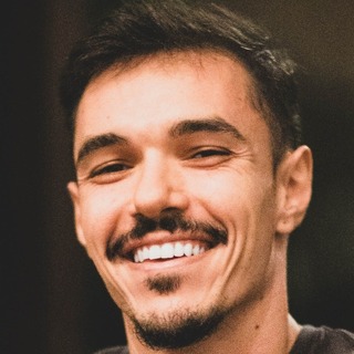 Lucas Nogueira Munhoz, Meteor Coder.