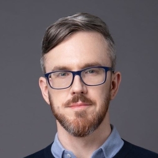 Shane O'Meara, Freelance Logo Designer.
