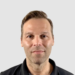 Peter Davis, Senior fintech Designer for Hire.