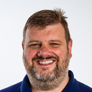 Andrew Murphy, Senior data analysis Programmer and Consultant.