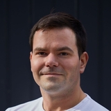Adam Husar, WooCommerce Freelancer.