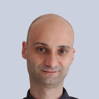 Pedro Lima, Senior Text Mining Programmer and Consultant.