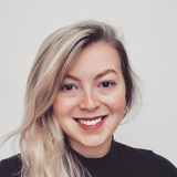 Paula Barcante, Top UI Designer.
