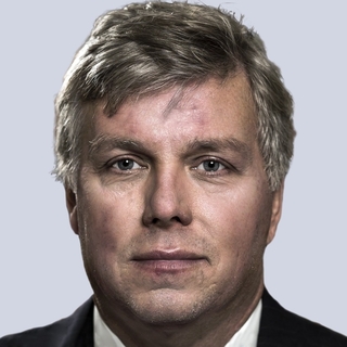 Martin Concannon, banking consulting Specialist For Hire.