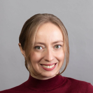 Kate Papiashvili, cash flow Freelancer.