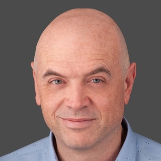 Anthony Baxter, data engineering Engineer.