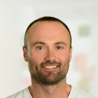 Milan Simonovic, NoSQL Coder.