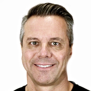 Martin Pasek, Financial Consulting Expert and Consultant.