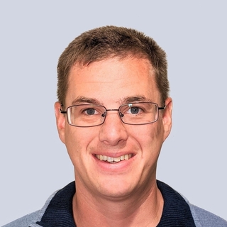 Travis Hooper, Freelance gRPC Engineer.