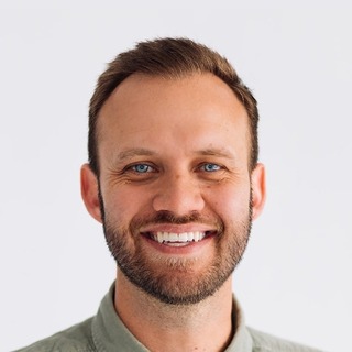 Logan Williams, Expert Product Designer for Hire.