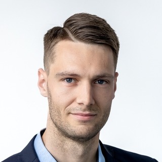 Zsolt Rácz, Freelance Symfony Programmer for Hire.