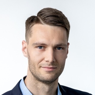 Zsolt Rácz, Freelance Symfony Programmer for Hire.