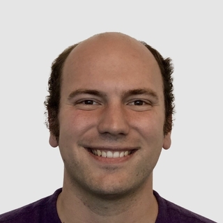 Eric Hare, Freelance RStudio Shiny Engineer.