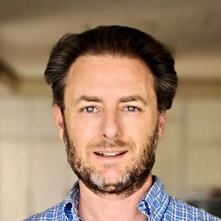 Eduard Shulman, Senior software consulting Programmer and Consultant.