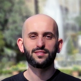 Sérgio Estrella, e-commerce website Designer for Hire.