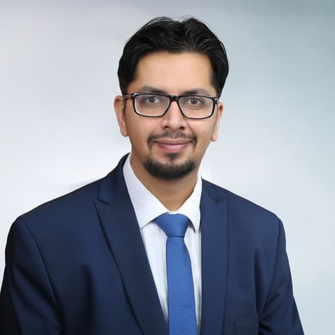 Shiv Mehta, CFA, Management Consultant in Abu Dhabi, United Arab Emirates