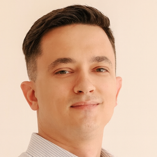 Alex Sirchenko, Freelance Sora AI Programmer for Hire.