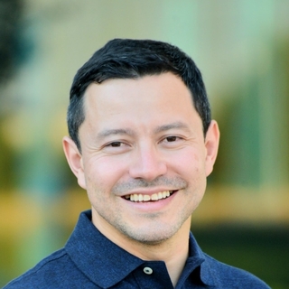 Oscar Gonzalez, ITIL Certified Service Delivery Management Project Management Freelancer.