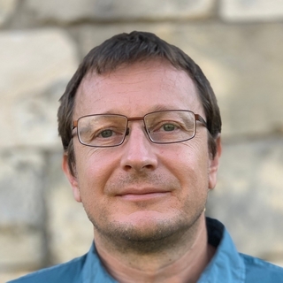 Marius Ducea, Freelance Linux system Engineer.