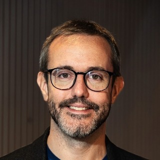 Adrian Gonzalez, Freelance scrum product owner contractor Product Management Consultant.
