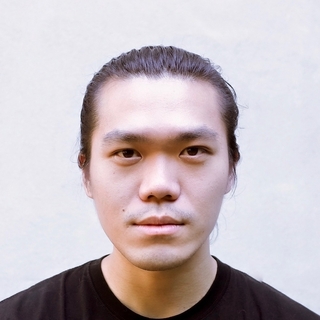 Enzo Yu Deng, Senior Shopify Designer.
