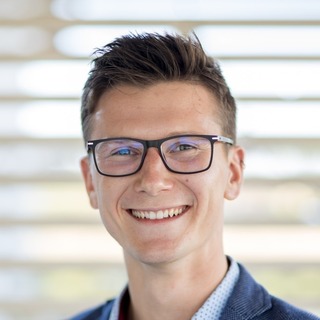 Paweł Szydziak, Freelance GitHub Copilot Engineer.