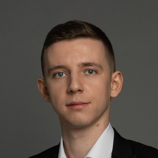 Oleg Filimonov, iOS Freelancer.