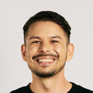 Neil Hamilton Ritchie, Freelance Webflow Designer.