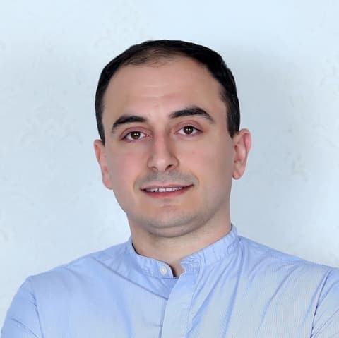 Mher Movsisyan, Developer in Vancouver, BC, Canada