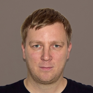 Mikhail Sinitcyn, Xamarin Coder.