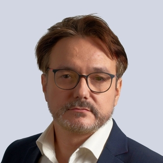 César Pedro Zea Gomez, Expert SQL Programmer for Hire.