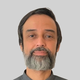 Rodrigo Capile, Toptal Classic ASP Developer.