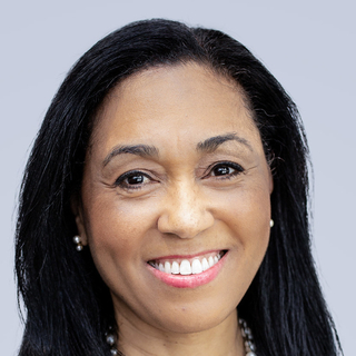 Carole Crawford, CFA, Top virtual CFO Professional.