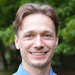 Kyrylo Kostiukov, Freelance Magento Developer for Hire.