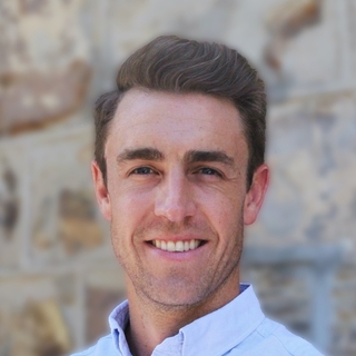 Brendan Murphy, CFA, Independent Financial Writing Expert.