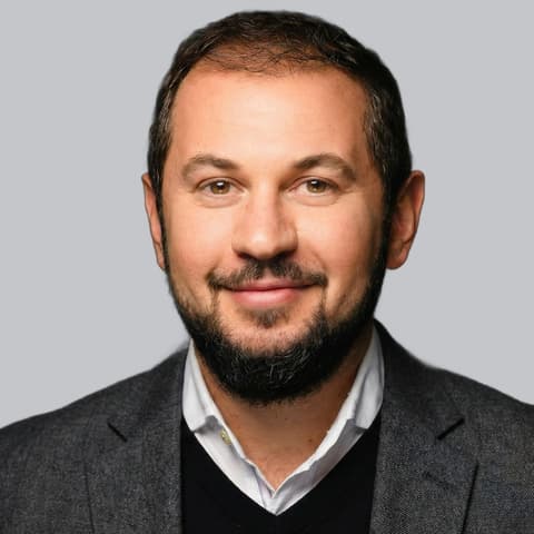 Lavinius Marcu, Product Manager in London, United Kingdom