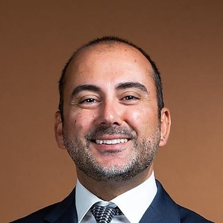 Tarek Antaki, CFA, equity research Freelancer.