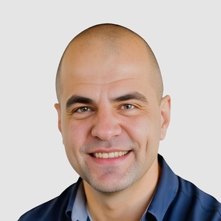 Dan Panu-Misailescu, Freelance Stable Diffusion Engineer.